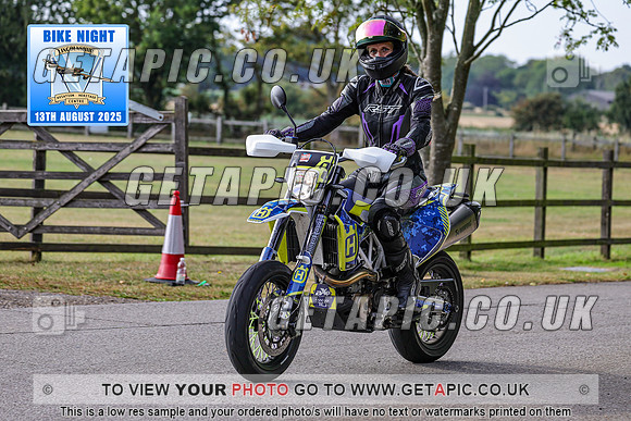 PR2508-08117_LOGO_ON_PHOTO