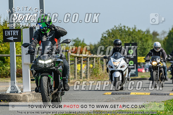 KS2409-0900-C_LOGO_ON_PHOTO