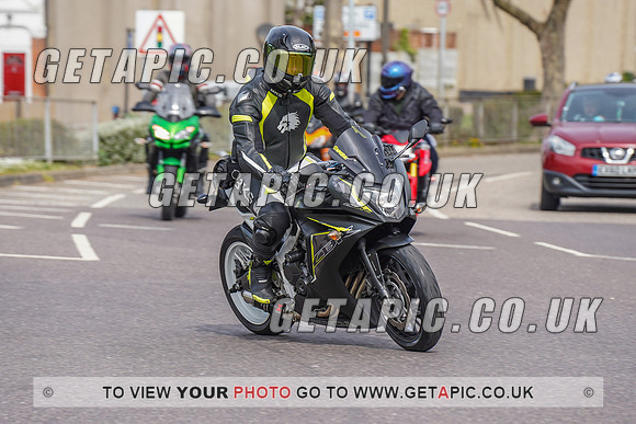 RS2204_5576