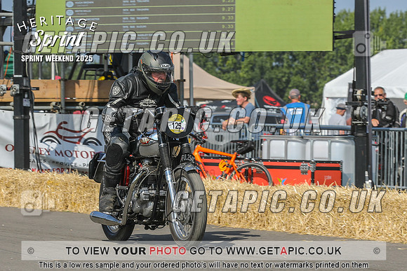 PP2508-3525_LOGO_ON_PHOTO