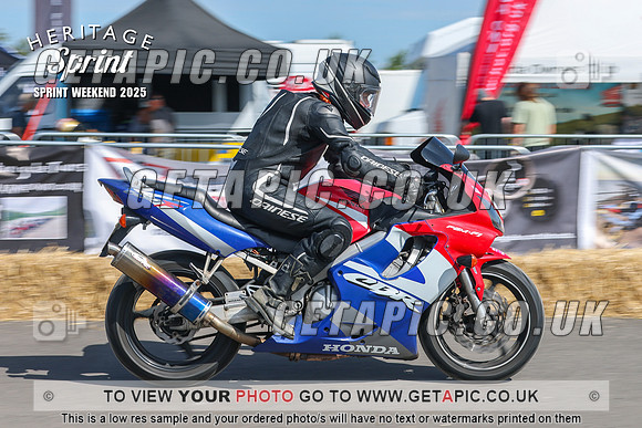 GP2508-3294-C_LOGO_ON_PHOTO
