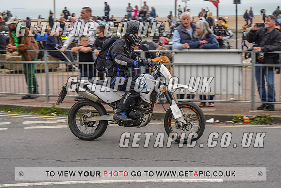 RS2205_13602