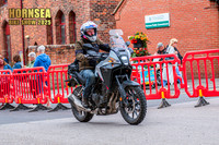 TW2508-0316_LOGO_ON_PHOTO