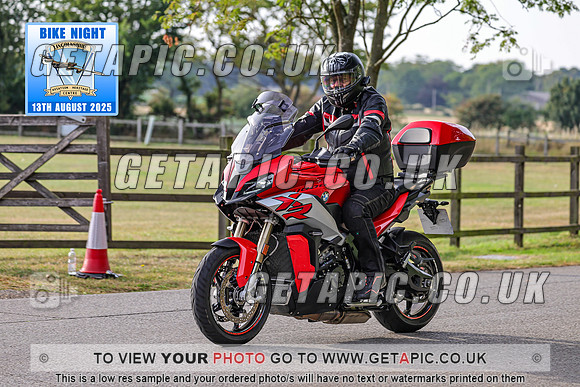 PR2508-10748_LOGO_ON_PHOTO