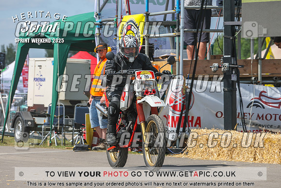 GP2508-4256_LOGO_ON_PHOTO