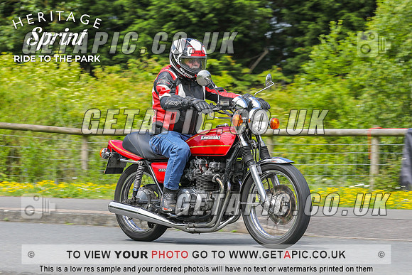 GP2406-1411-C_LOGO_ON_PHOTO