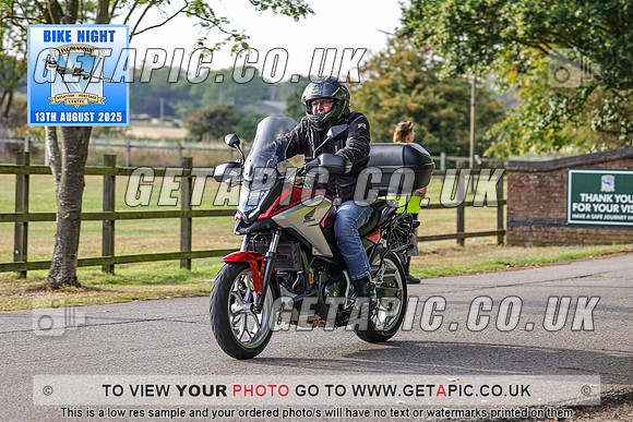 PR2508-10736_LOGO_ON_PHOTO