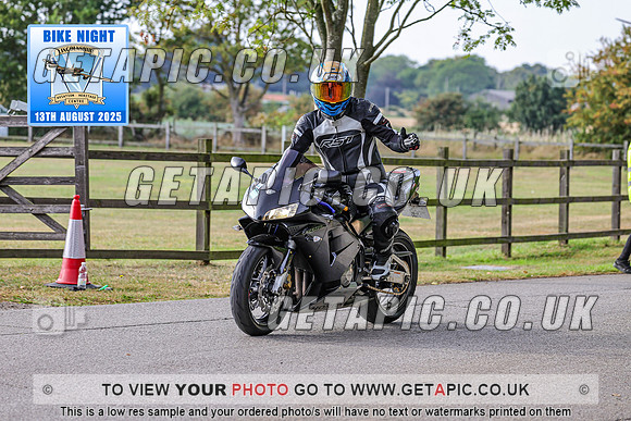 PR2508-08109_LOGO_ON_PHOTO