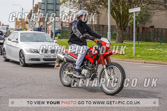 RS2204_9447