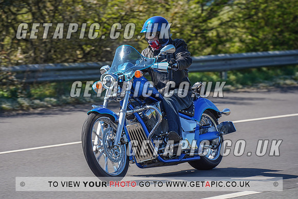 RS2204_2523