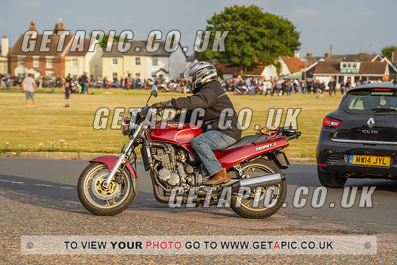 RS2207_8738