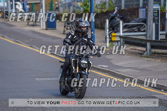 RS2207_3464