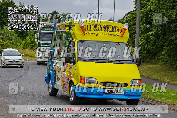 PR2407-121_LOGO_ON_PHOTO