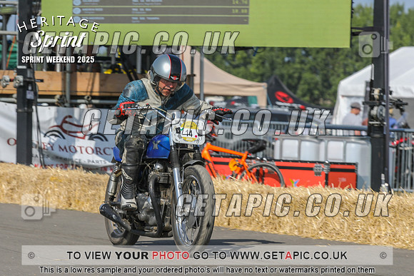 PP2508-3523_LOGO_ON_PHOTO