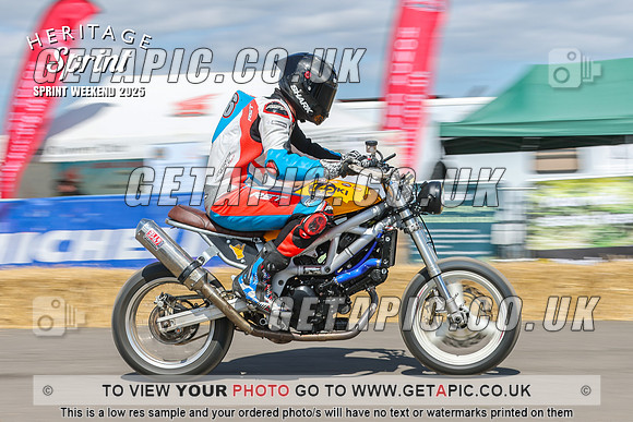 GP2508-4018-C_LOGO_ON_PHOTO