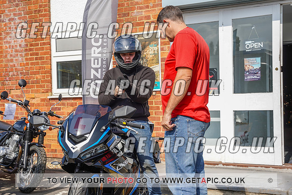 RS2207_10620