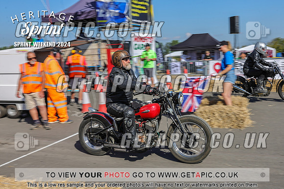 PR2408-02014-C_LOGO_ON_PHOTO