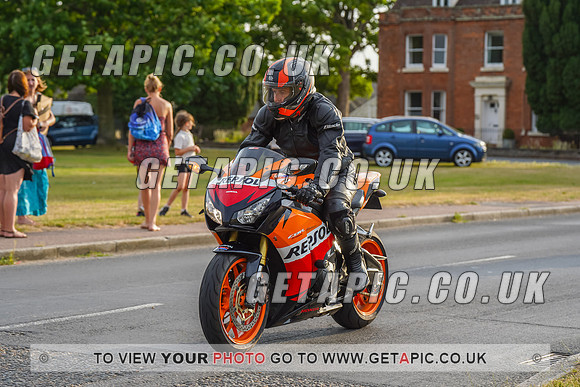 RS2207_8787