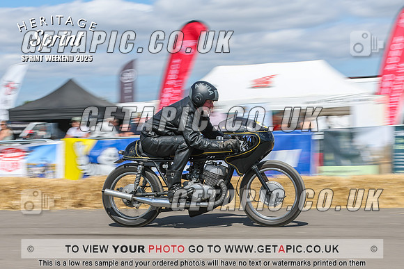 GP2508-3946_LOGO_ON_PHOTO
