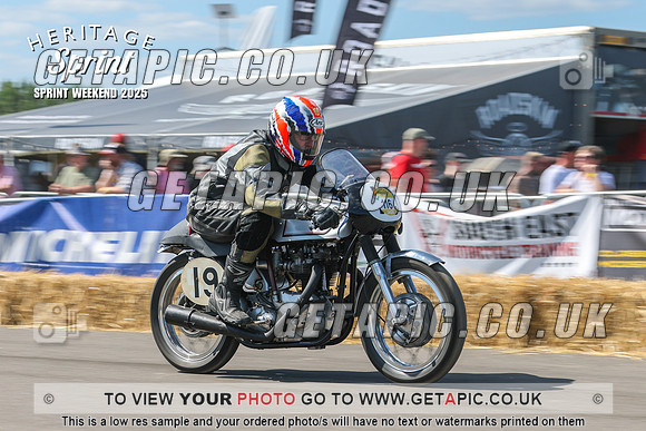 GP2508-5863_LOGO_ON_PHOTO