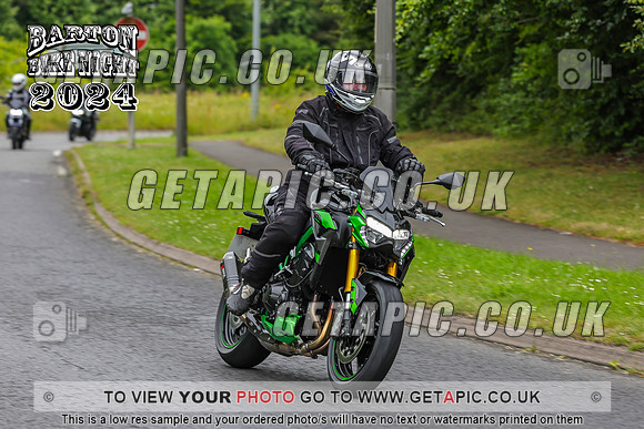 PR2407-451_LOGO_ON_PHOTO