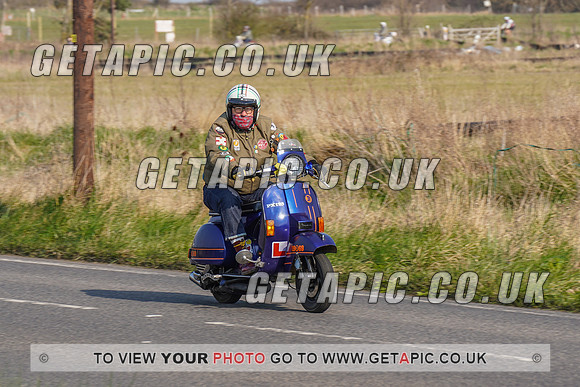 RS2203_5777