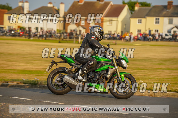 RS2207_9023