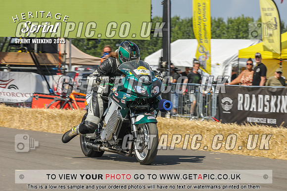 PP2508-3138_LOGO_ON_PHOTO