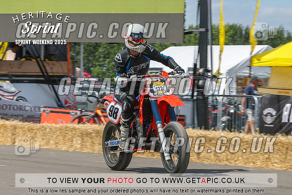 GP2508-4215-C_LOGO_ON_PHOTO