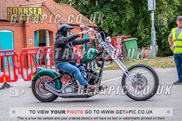 TW2508-176_LOGO_ON_PHOTO