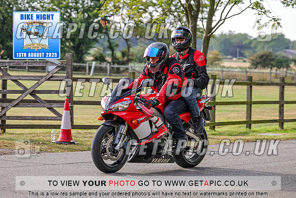 PR2508-10753_LOGO_ON_PHOTO