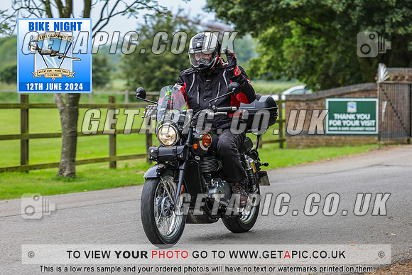 PR2406-03091-C_LOGO_ON_PHOTO