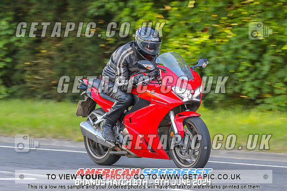 GP2406-2796-C_LOGO_ON_PHOTO