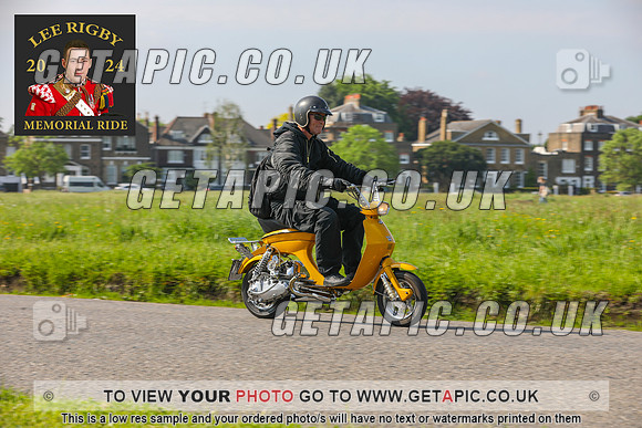 GP2405-3181_LOGO_ON_PHOTO