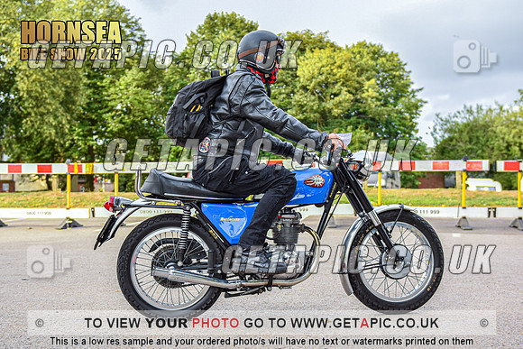 TW2508-007_LOGO_ON_PHOTO