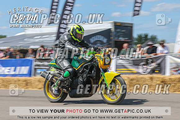 GP2508-5239_LOGO_ON_PHOTO
