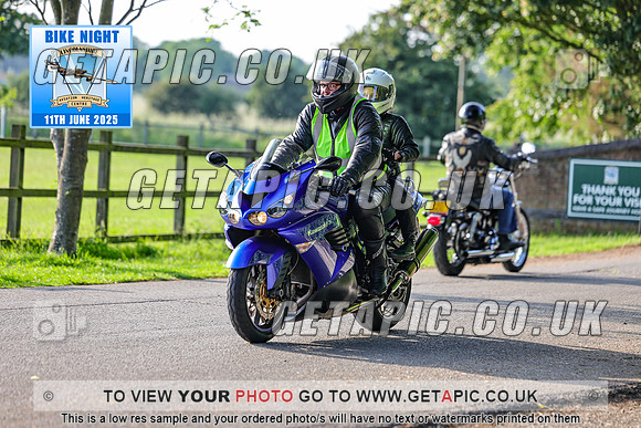 PR2506-06128_LOGO_ON_PHOTO