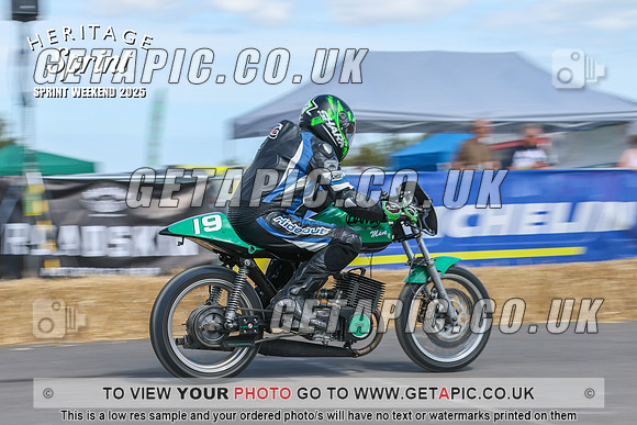 GP2508-3852_LOGO_ON_PHOTO