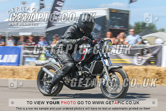 GP2508-5018-C_LOGO_ON_PHOTO