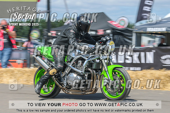 GP2508-3830-C_LOGO_ON_PHOTO