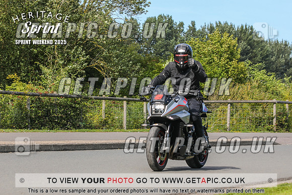 PP2508-2506_LOGO_ON_PHOTO