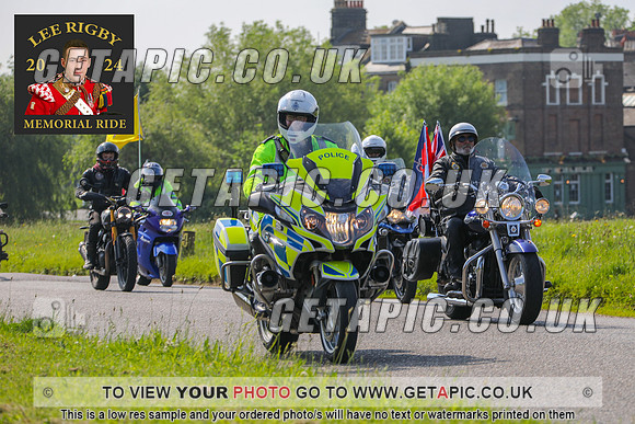 GP2405-3528-C_LOGO_ON_PHOTO
