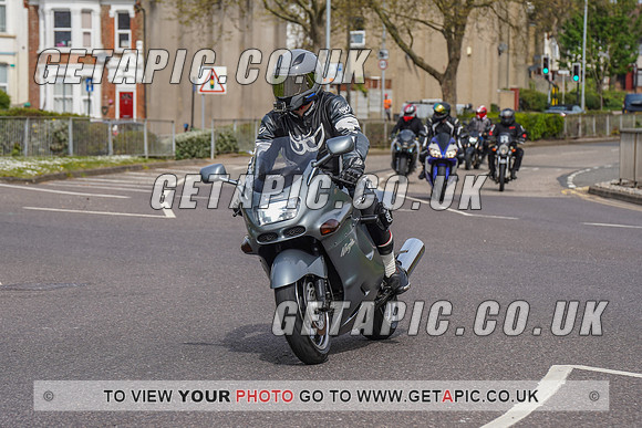 RS2204_5568