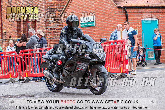 TW2508-3551_LOGO_ON_PHOTO
