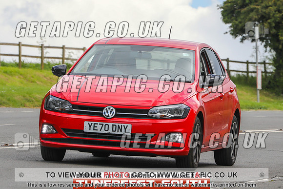 GP2406-10753-C_LOGO_ON_PHOTO