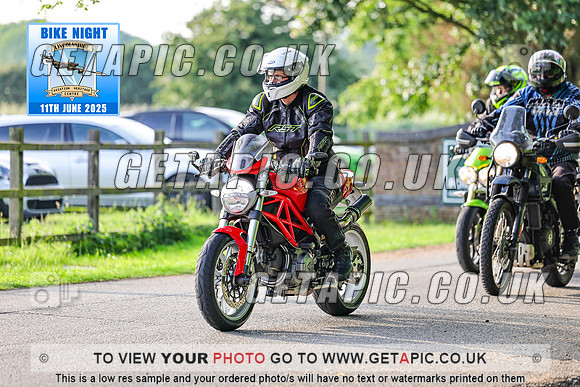 PR2506-07895_LOGO_ON_PHOTO