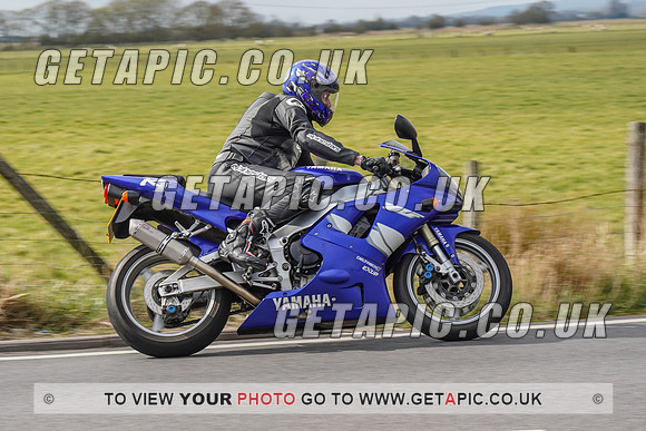 RS2203_6742