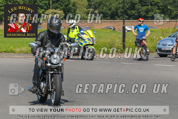 GP2405-4570-C_LOGO_ON_PHOTO