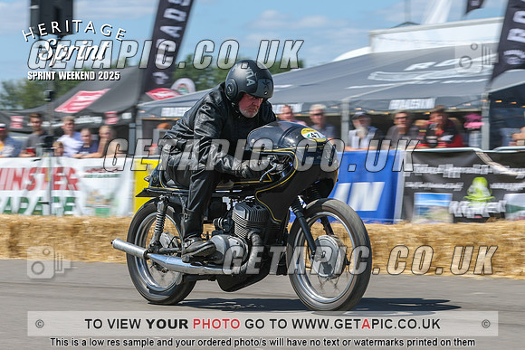 GP2508-5036_LOGO_ON_PHOTO