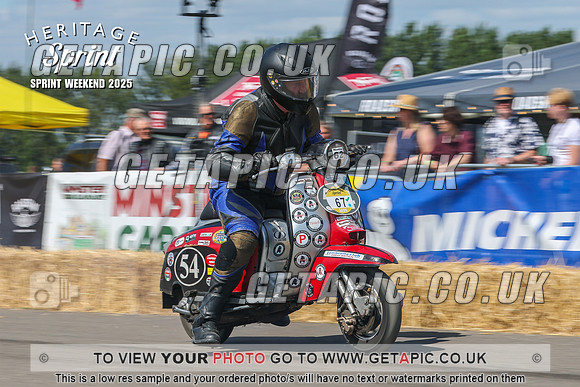 GP2508-3898-C_LOGO_ON_PHOTO